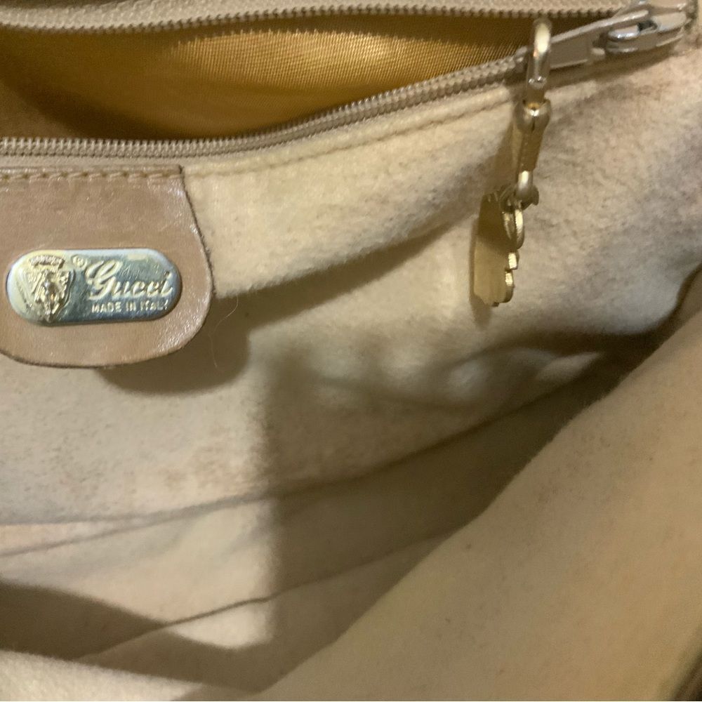 Gucci vintage Shoulder Bag Beige 001 105 5530 Leather PVC  Flap Magnet - Picture 8 of 16